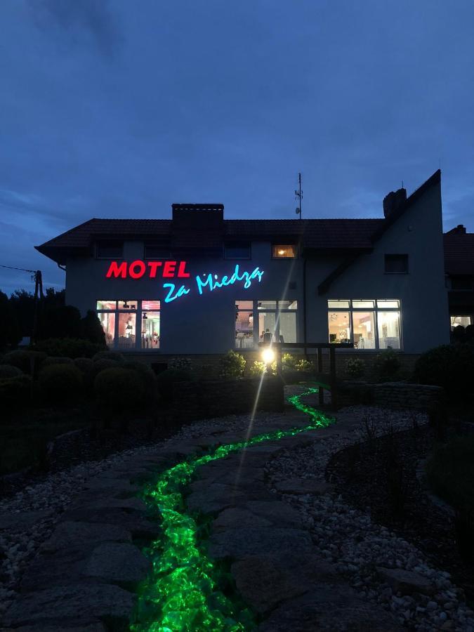 Bralin Motel Za Miedza מראה חיצוני תמונה